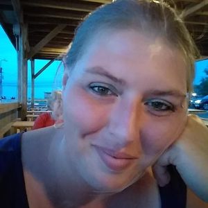 Meet your Posher, Melaina